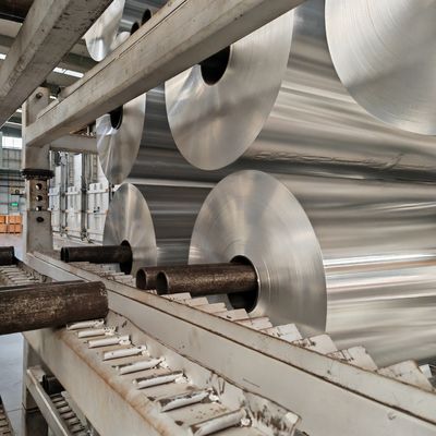 Rol Aluminium Foil Kemasan Rokok 1235 0,0065mm 0,007mm Satu Sisi Halus