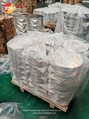 Lingkaran Aluminium Seri 3000 Peralatan Dapur H14 Diameter Kustom Kerataan Tinggi Tepi Bebas Geram Food Grade