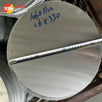 Lingkaran Aluminium Halus Tahan Karat 1050 1060 3003 Paduan 0.3-6mm Kosong Peralatan Masak Daur Ulang
