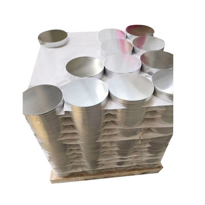 Cakram Aluminium Rambu Lalu Lintas 1050 1100 5754 Peralatan Dapur Ukuran Kustom Kerataan Tinggi Tepi Bebas Geram Food Grade