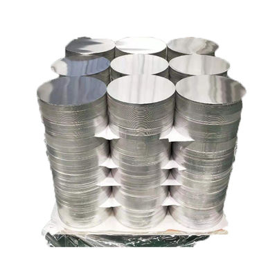 Piringan Lingkaran Aluminium Bulat Paduan 1050 Peralatan Masak Wajan Diameter Kustom Kerataan Tinggi Tepi Bebas Gerigi Food Grade