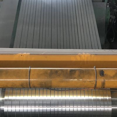 T851 40mm 3004 Cuaca Aluminium Strip Coil LED Profil Tangga Tarik Tinggi